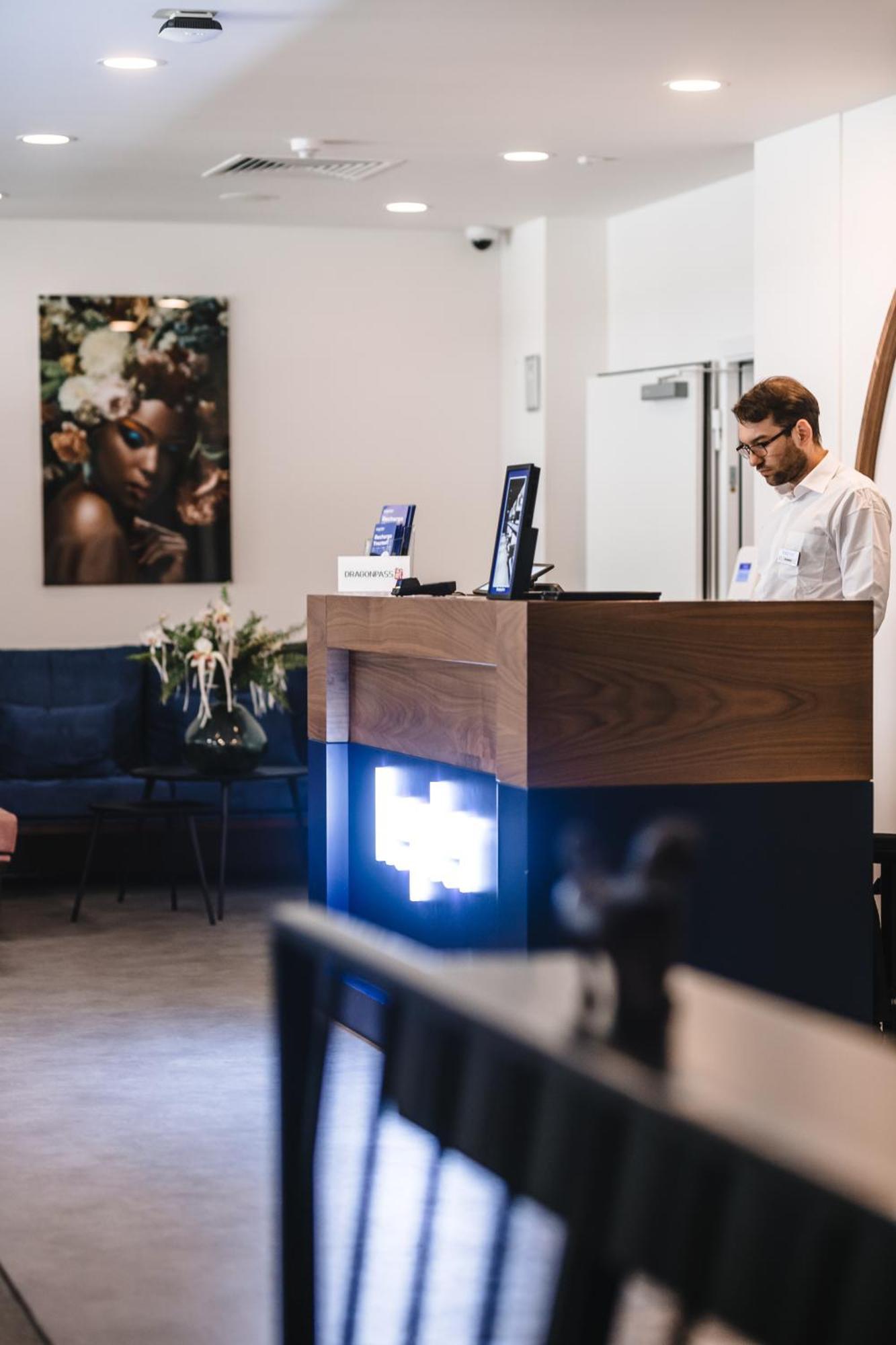 Kepler Club Riga Airport Hotel - Landside Public Area Ieki Zewnętrze zdjęcie
